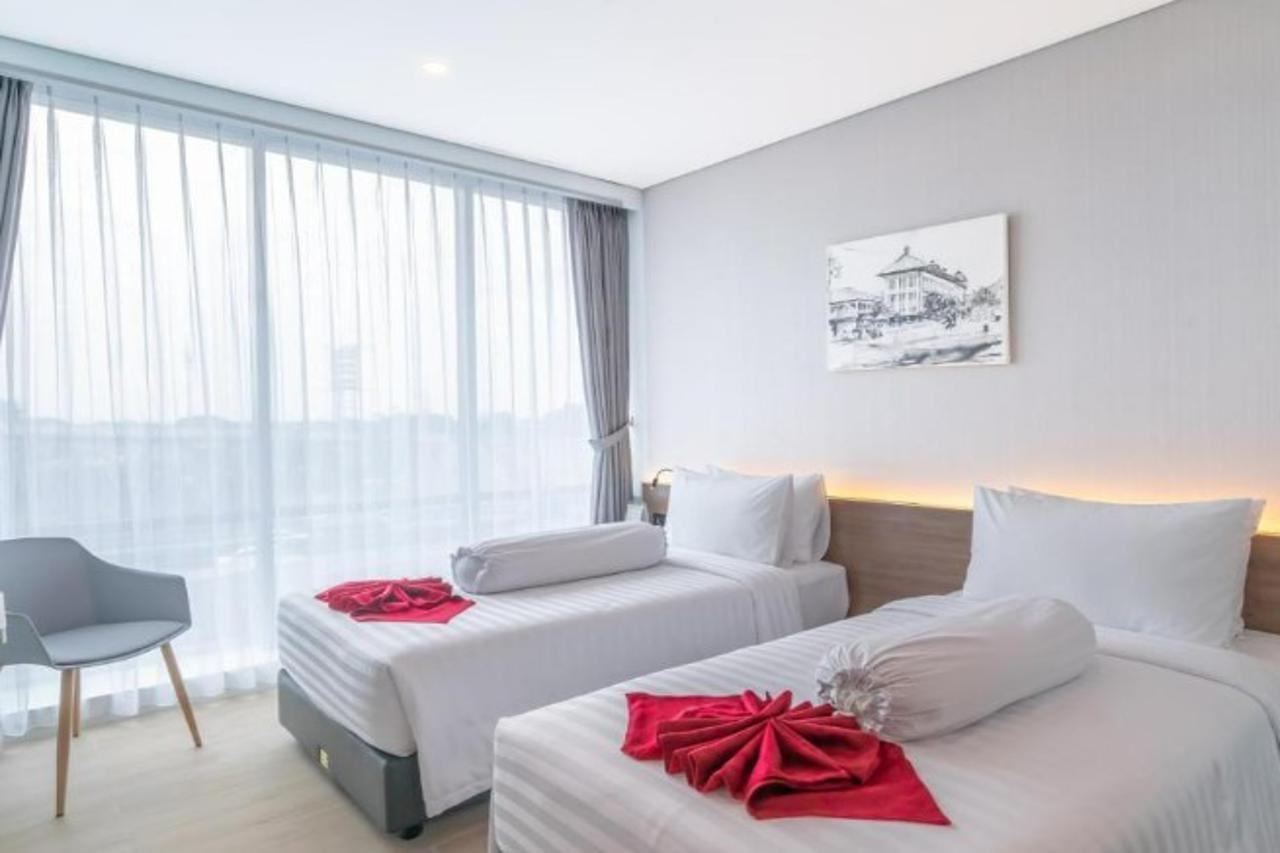 Azana Style Hotel Bandara Jakarta Tangerang Exterior foto